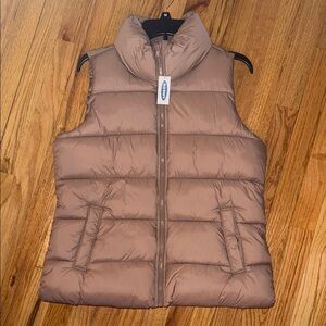 Old navy Women’s Puffer Vest - Taupe